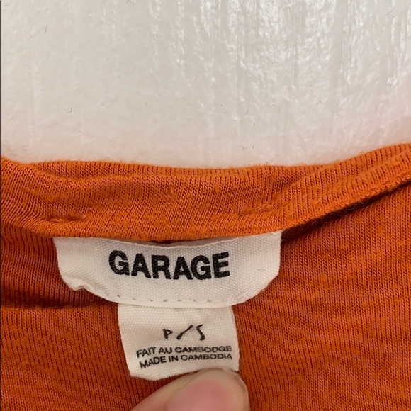 Orange crop top 🍊 - Picture 3 of 4